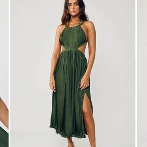 NWT - Rue Stiic Olga backless midi dress in  Douglas Fur (Green). Sold out color